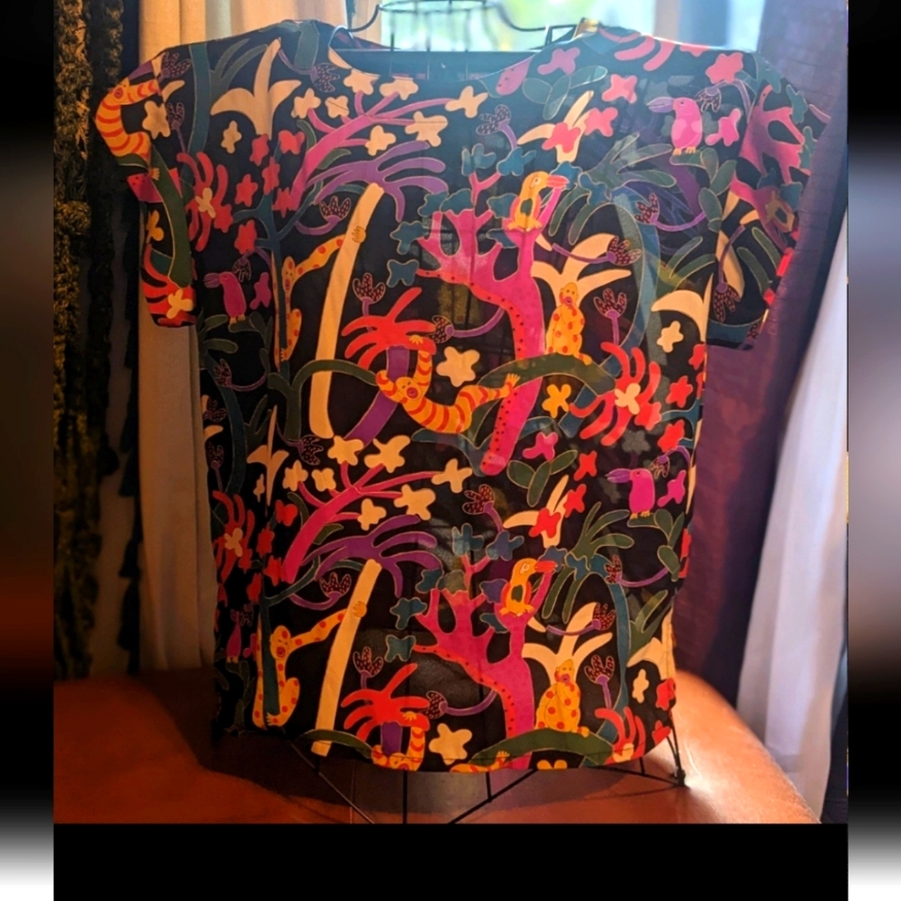 Vintage 80s Jungle Short Sleeved Top